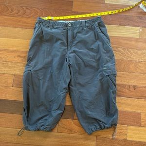 Columbia mens knee length cargo shorts pants